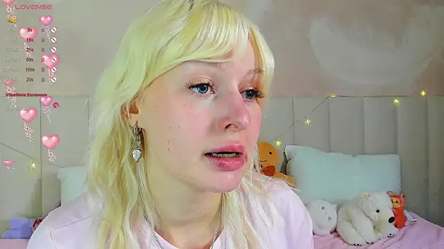 AdeleSilvy webcam