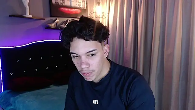 haku_nayro webcam