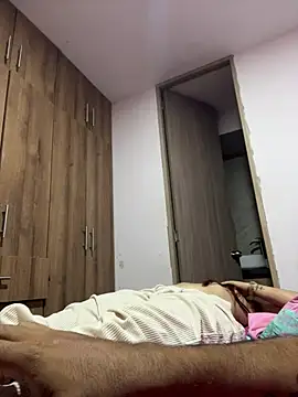 Jouemandannie live cam on StripChat