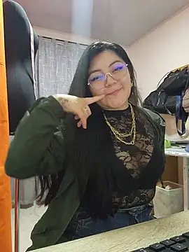 Louise_0105 webcam