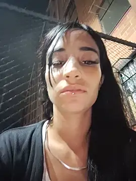 karolyne_babee webcam