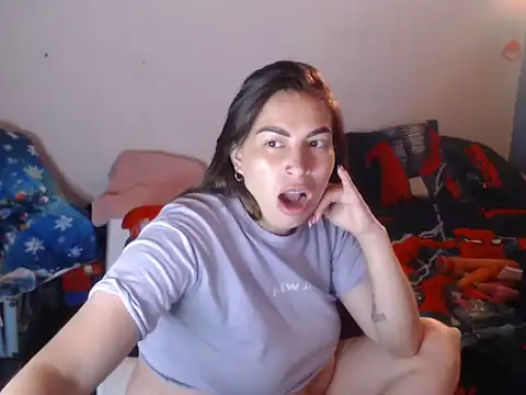 layanafuckass webcam