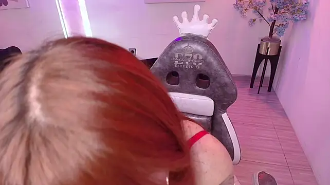 Lilith_brook webcam