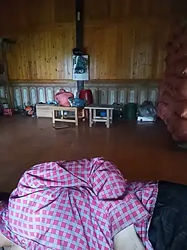 Linda-04 webcam