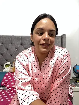 kataliina (F milf) - Nude 1 min