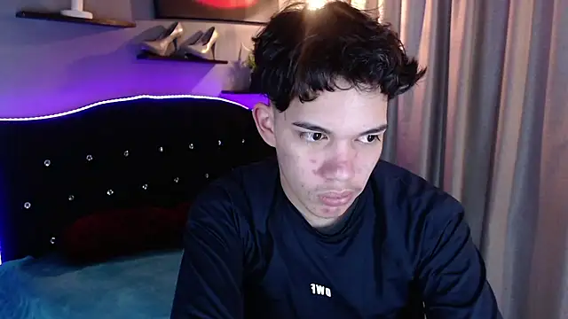 haku_nayro webcam