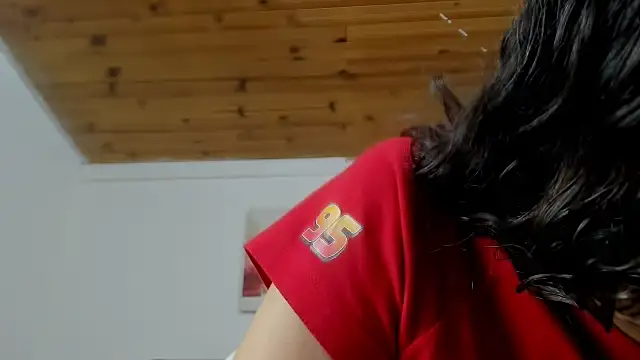 Issaa_Tyler webcam