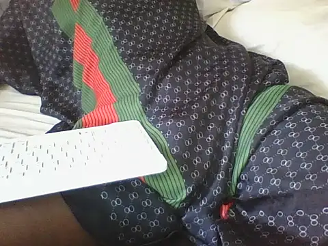 Dizzydose webcam