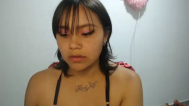 SWEETT_CORY live cam on StripChat