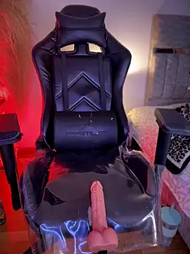 saracaball_'s room