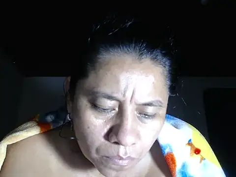adrixxx38 live cam on StripChat