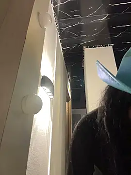 Sasha-firee webcam