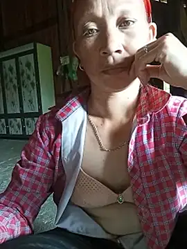 Linda-04 webcam