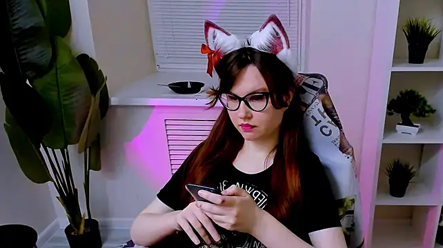 CarolGiggly webcam