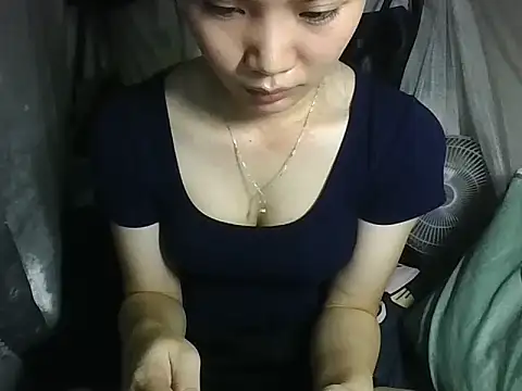 Be-MyMy live cam on StripChat