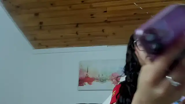 issaa_tyler (F young) - Do you want to see my tit piercings?