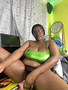 sexy_boobs97