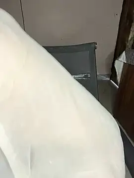 Notty-HotyBhabhi live cam on StripChat