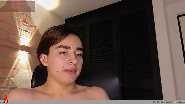 Jara19 - Male webcam sex chat