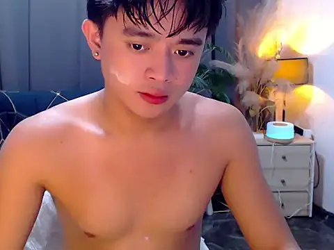 NautyBoyBrazeen_143 webcam