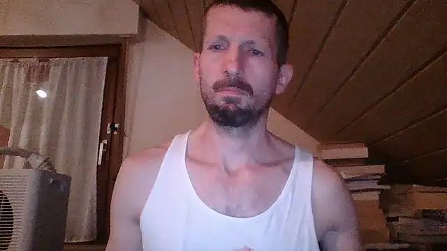 MuscleOtter webcam