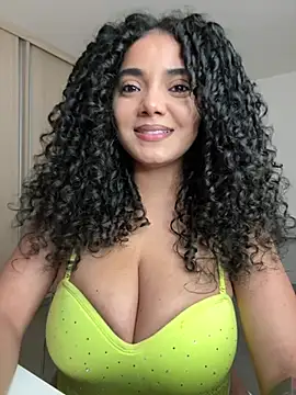 Curlyierr webcam