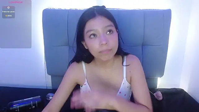 Moon_Ashley_ webcam