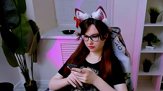 CarolGiggly webcam