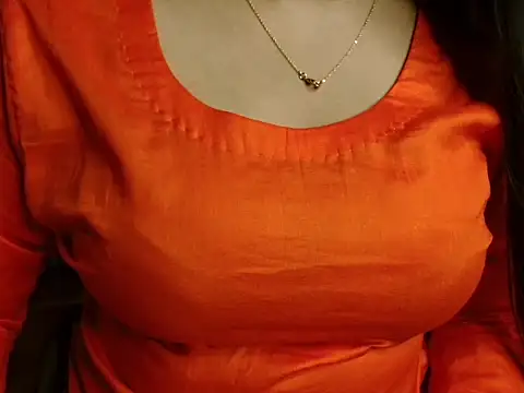 Sanjana401 live cam on StripChat