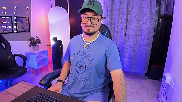 DaviidEvans_ live cam on StripChat