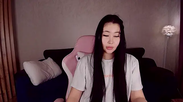 frozensakura live cam on StripChat