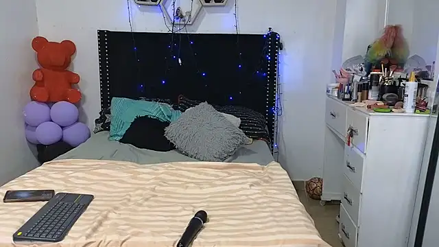 charlotte_077 webcam