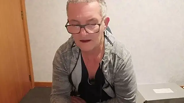 daddy_man (M mature) - #anal-toys #big-balls #bisexuals #black-hair #bottom #cam2cam #cheap-privates #dildo-or-vibrator #dirty-talk #flexing #hd #interactive-toys #jerk-off-instruction #kiwi #lovense #masturbation #mature #muscular #recordable-privates #recordable-publics #sexting #shaven #trimmed #white