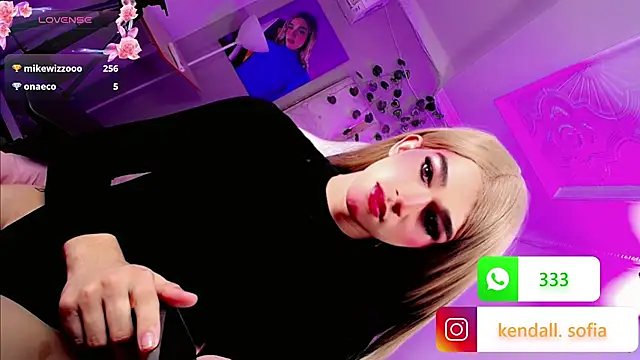Sophiaa_doll_