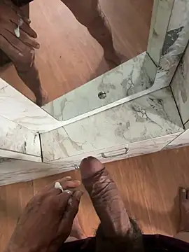 Mumbai_Stripper webcam