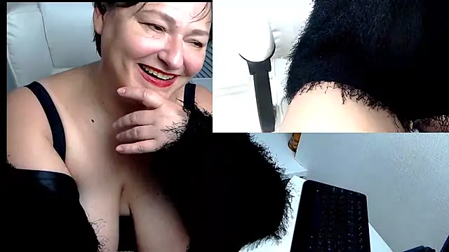 ScarlettReed webcam