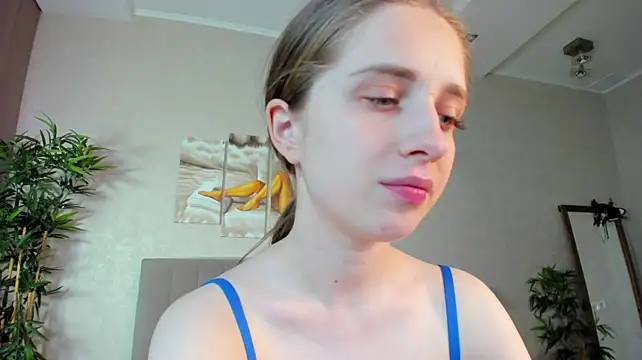 Camilla_Kelly webcam