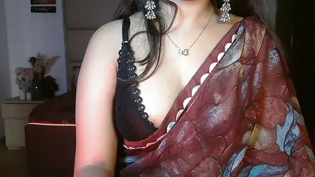 online nude cam Isha Here