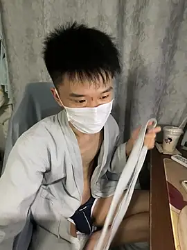 Zhang_yiovo