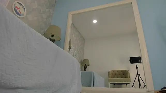 naia_cox live cam on StripChat