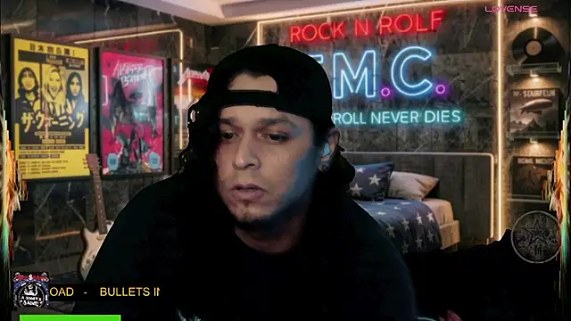 chino_roz webcam