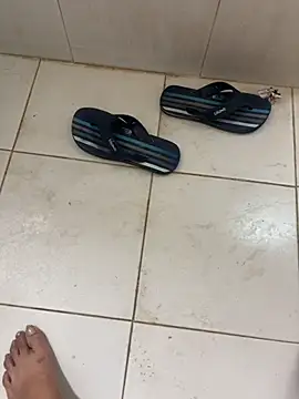indianshycouple