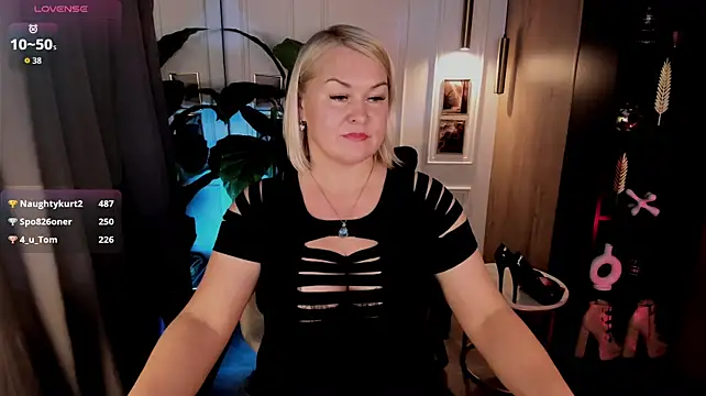 YolandaKiss