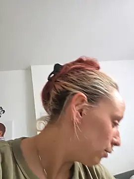 Bellaaa17