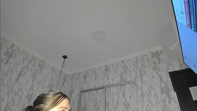 Slim_Petitee webcam