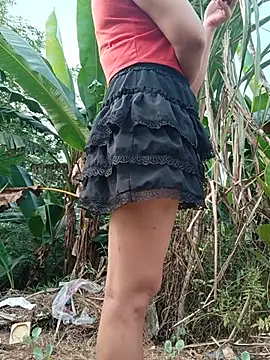 Thitay001 live cam on StripChat