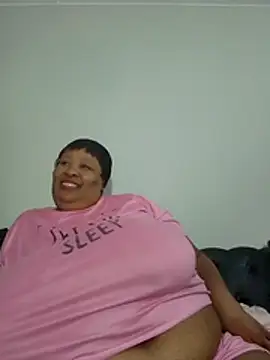 nancy111 live cam on StripChat