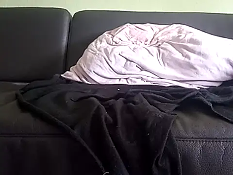OliverBerlinSucht live sex cam