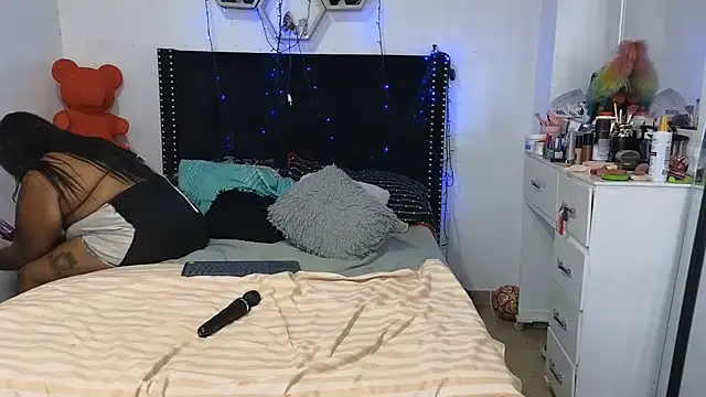 charlotte_077 webcam
