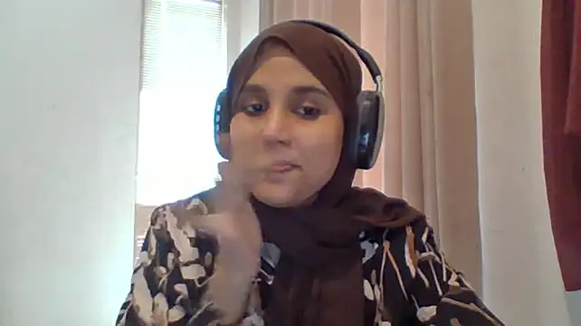 aikovelvet (F young) - Sport time, Lets do 3 jumps